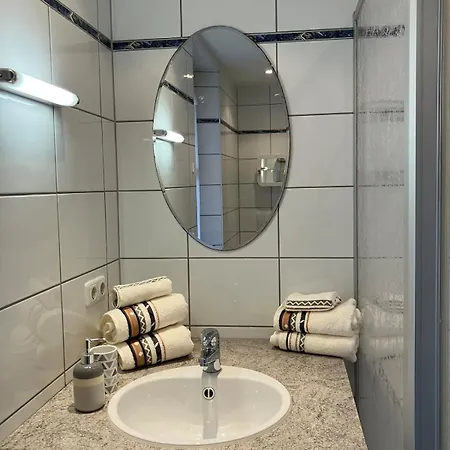 Lebendige Mit Wohlfuehlcharakter 아파트