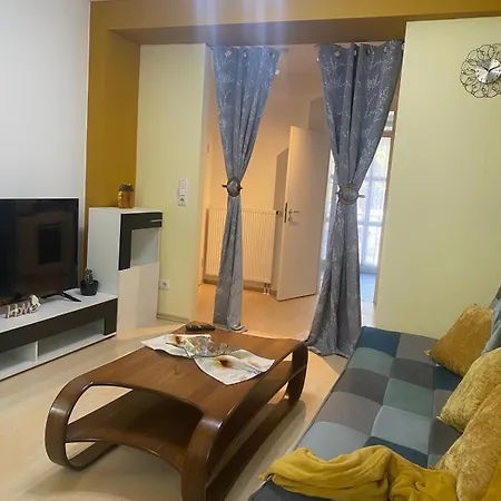 Apartment Lebendige Mit Wohlfuehlcharakter Bayreuth